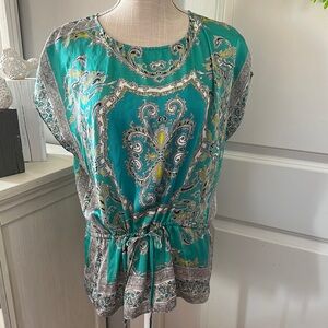 Violet and Claire Size Large Teal Paisley Sarin Women's Top